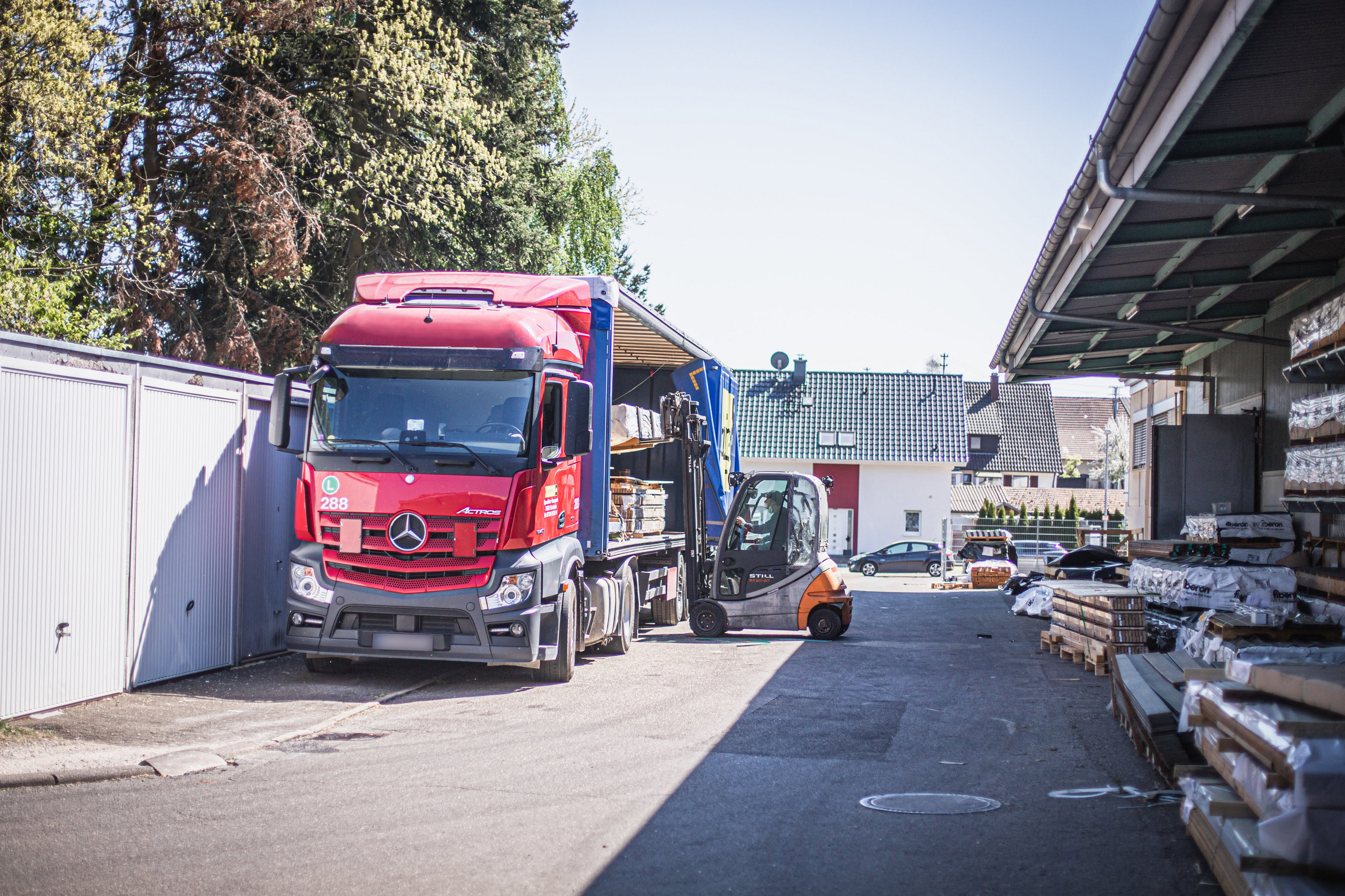 Lieferung per Spedition